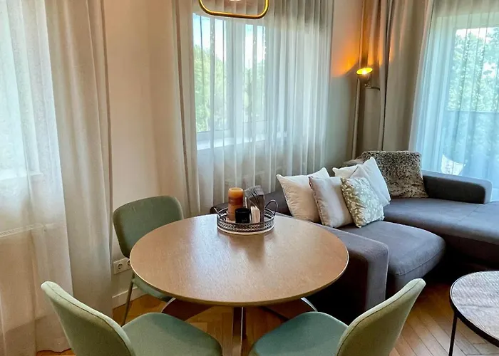 아파트 Cashmere In Zaliakalnis 카우나스