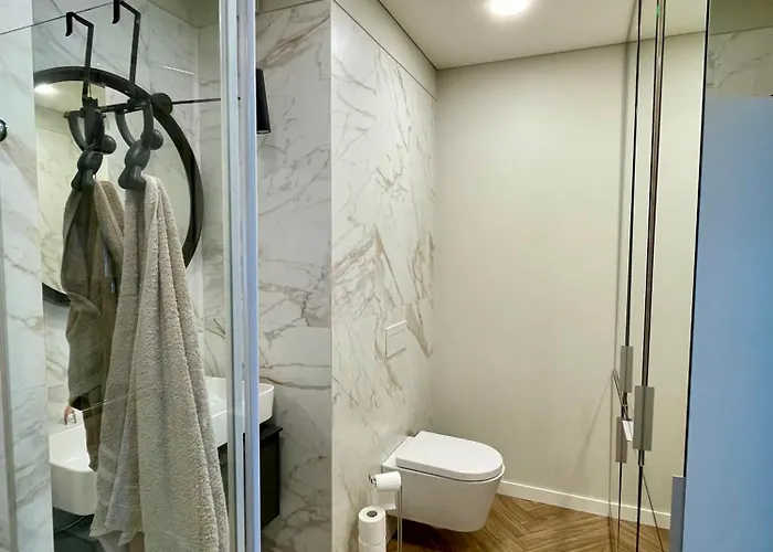 Cashmere In Zaliakalnis * 카우나스