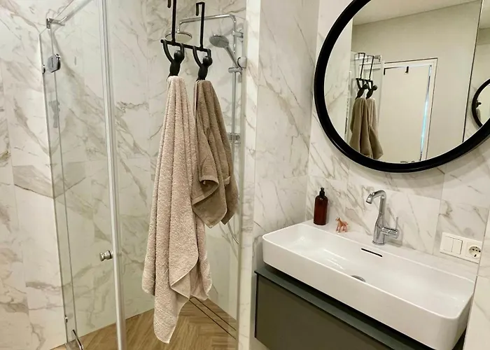 Cashmere In Zaliakalnis * 카우나스